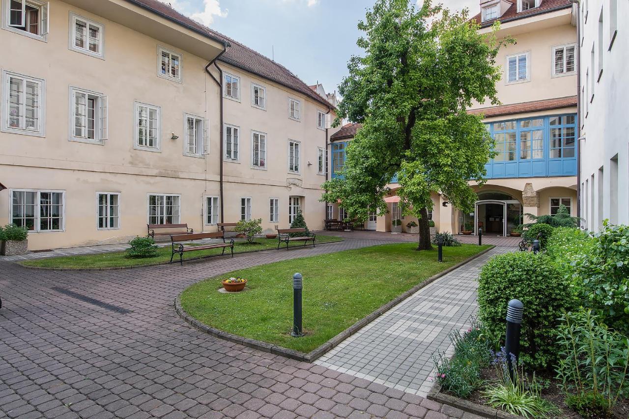 Downtown Luxury Apartment - Prague City Centre Экстерьер фото